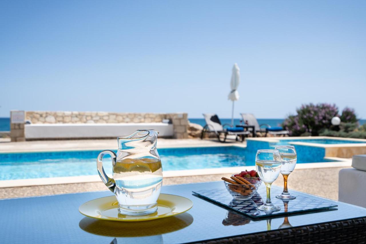 Beachfront Villa Turquoise With Private Pool, Bbq And Ping Pong Table Khania Eksteriør bilde